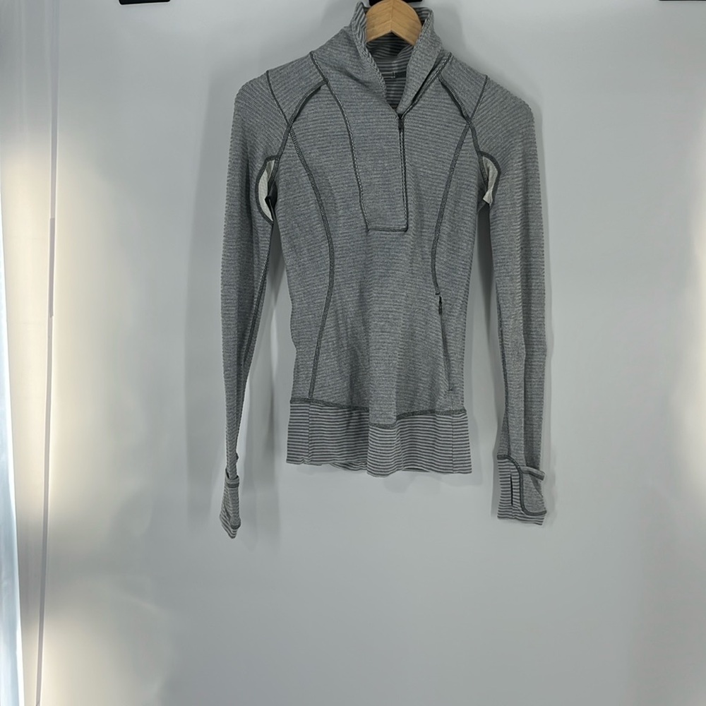 Lululemon Silver Half Zip Sweater Size 2 Gently Used